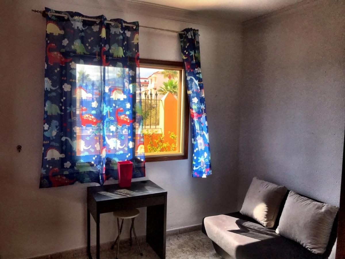 Casa Amarilla Junto Al Mar Holiday home Candelaria