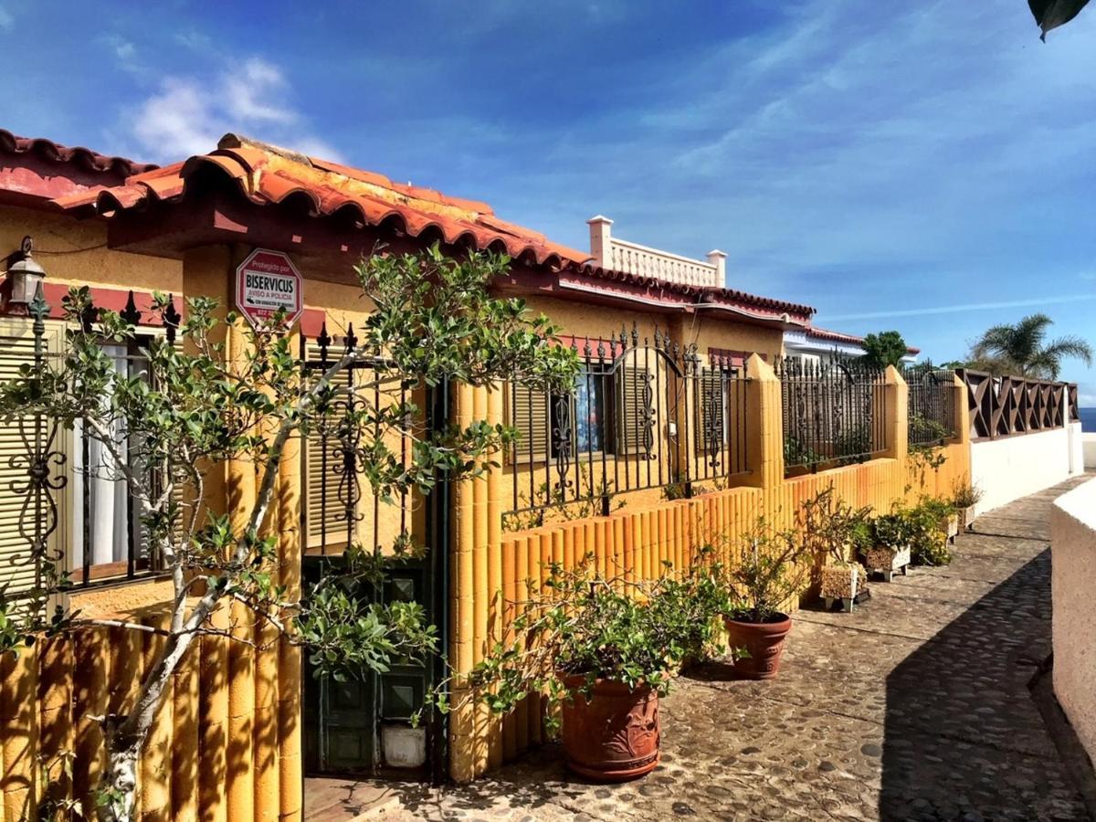 Holiday home Casa Amarilla Junto Al Mar