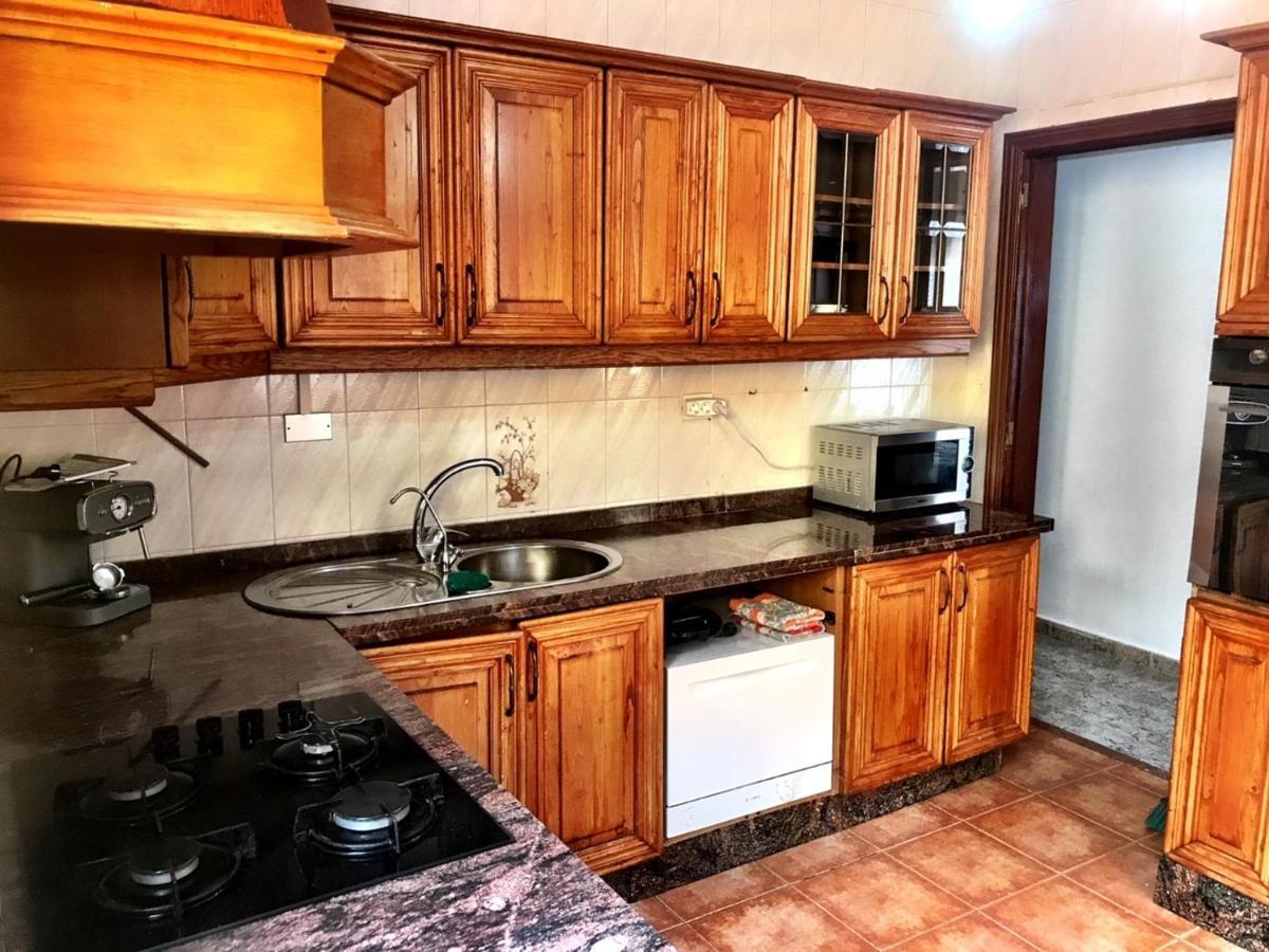 Casa Amarilla Junto Al Mar Holiday home Candelaria
